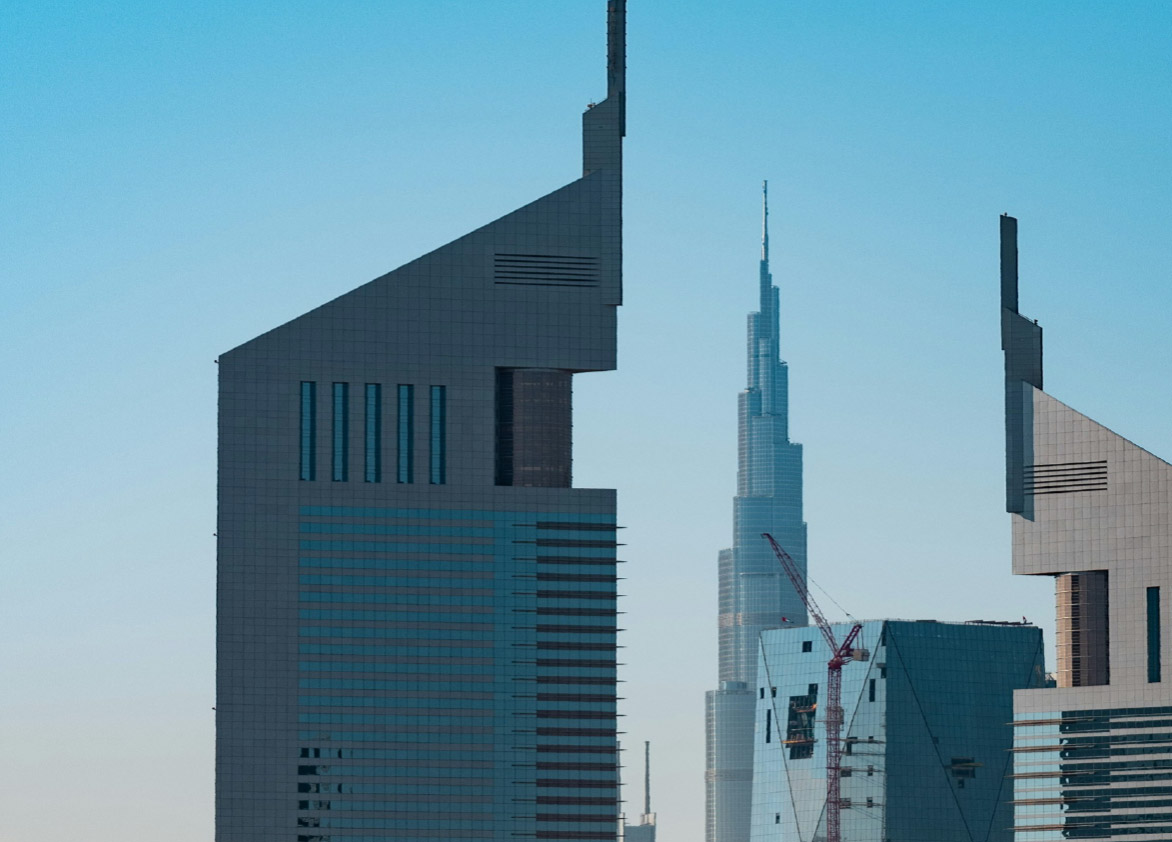 Dubai-Real-Estate-Market-Trends-2025--What-Buyers-and-Sellers-Need-to-Know