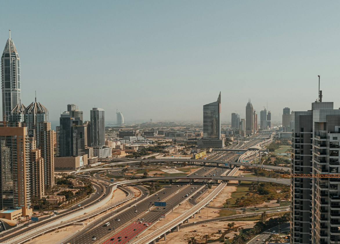 Off-Plan-vs-Ready-Properties-in-Dubai--Which-is-Better-for-Your-Investment-